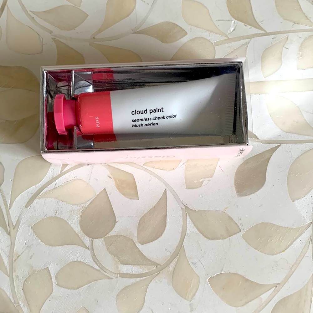 NEW IN BOX Glossier Cloud Paint Blush - Puff